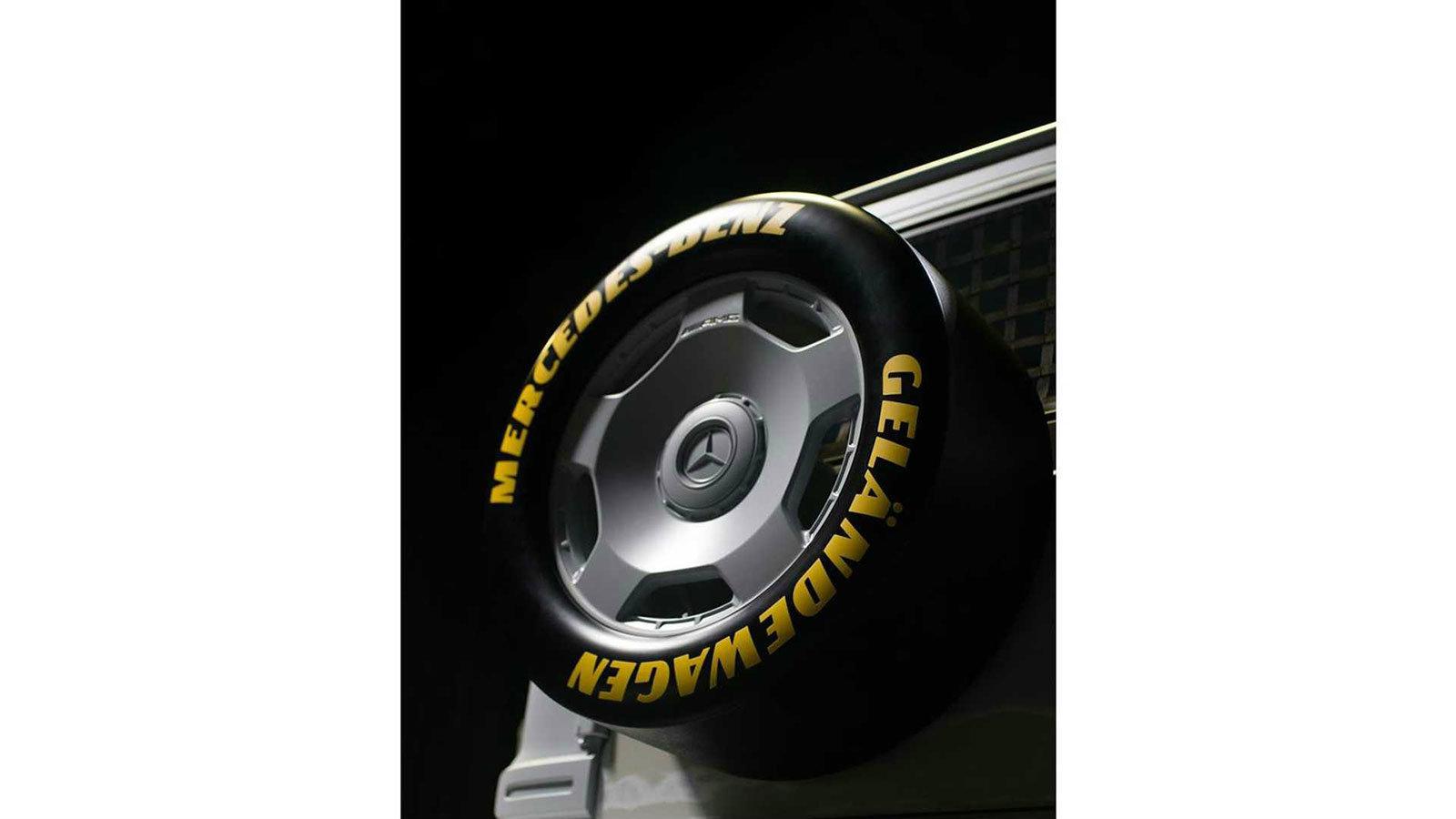 Το επονομαζόμενο Project Geländewagen δημιουργήθηκε σε συνεργασία με τον σχεδιαστή και επιχειρηματία Virgil Abloh.